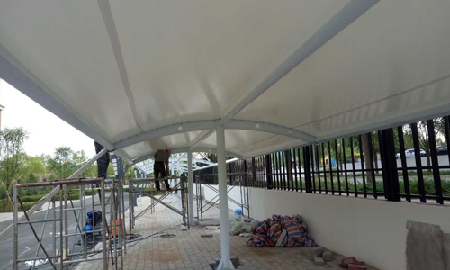 哈爾濱膜結(jié)構(gòu)建筑的施工風(fēng)險及應(yīng)對策略